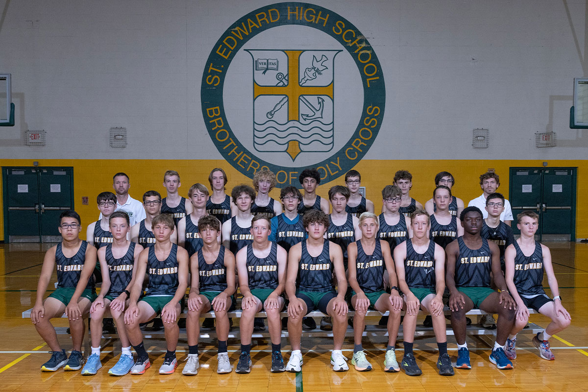 the 2024 st. edward high school cross country team